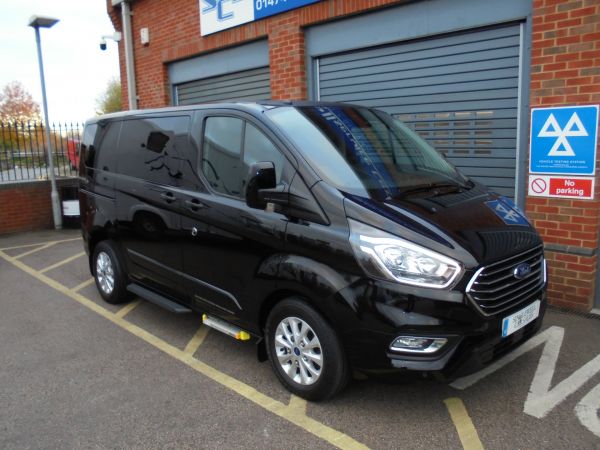 Used FORD TOURNEO CUSTOM 2.0 TDCI TITANIUM EURO 6 - WHEELCHAIR ACCESSIBLE VEHICLE for Sale