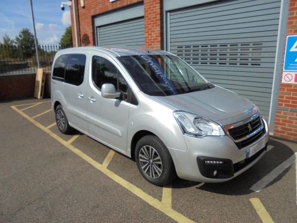 Used PEUGEOT PARTNER TEPEE 1.6 BLUE HDI S/S ACTIVE - WHEELCHAIR ACCESS VEHICLE for Sale